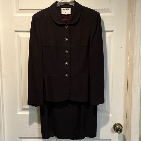 Kasper Jackets & Blazers - Kasper Two-Piece Skirt Suit